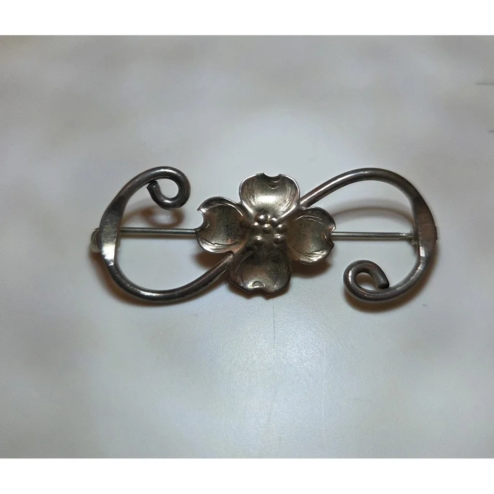 Stuart Nye vintage sterling